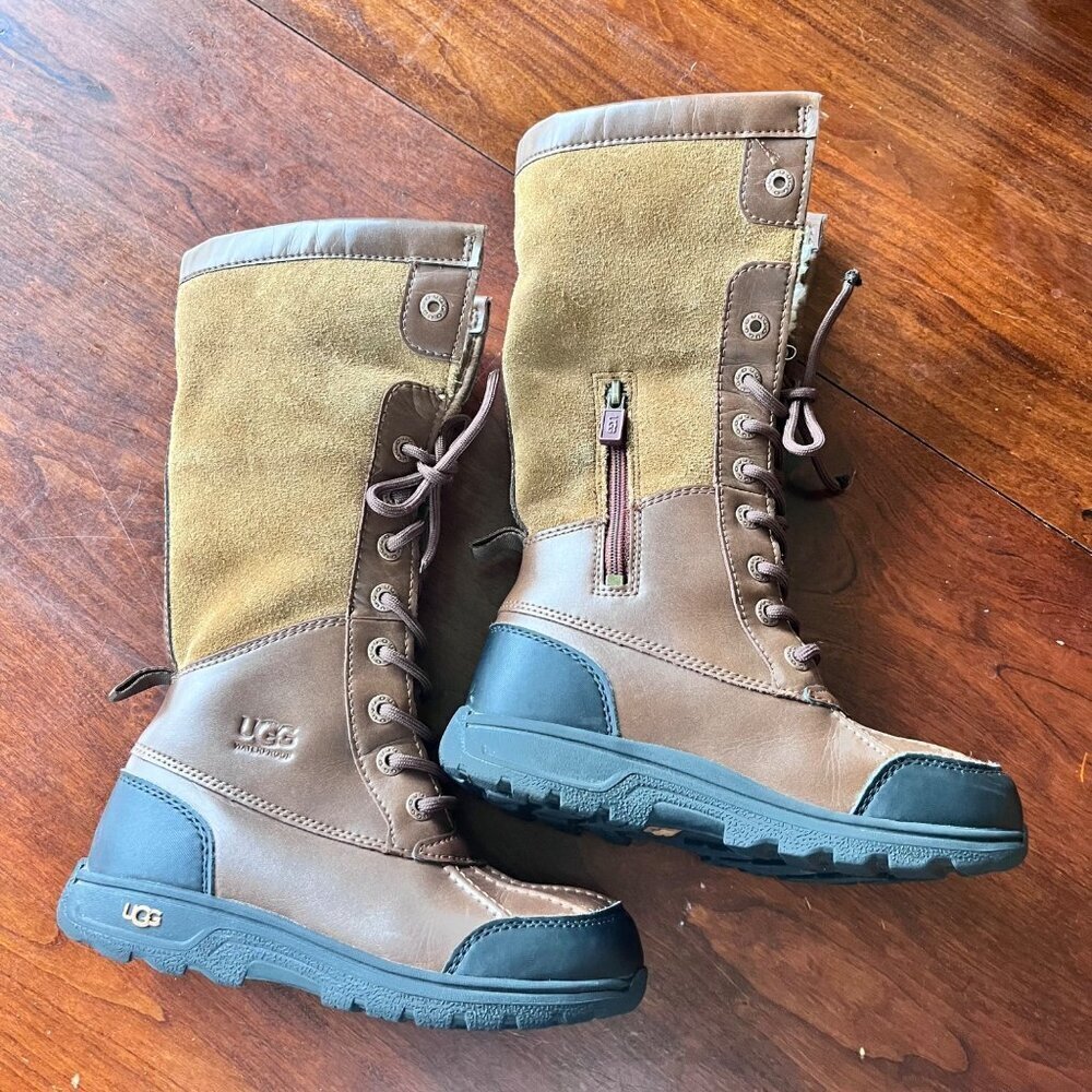 Ugg Little Kid Bute II Toggle Tall CWR Boots- Size‎ 13